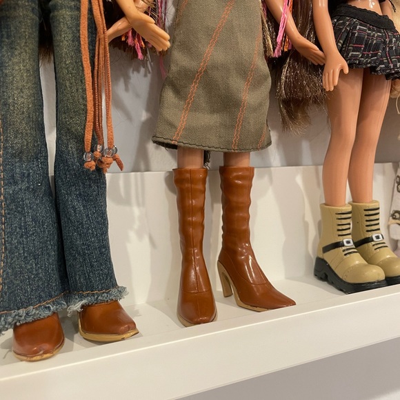 Bratz Doll Lot of 6 - Picture 7 of 10